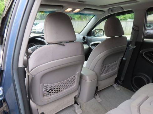 Used 2011 Toyota RAV4 4WD w/ Upgrade Value Pkg image 14