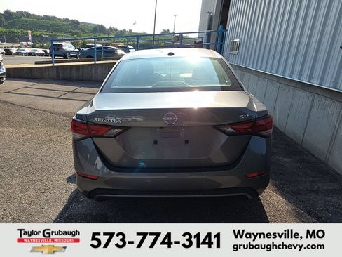 Used 2024 Nissan Sentra SV FWD image 5
