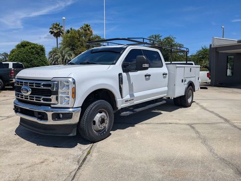 Used 2024 Ford F350 XLT AWD/4WD image 8