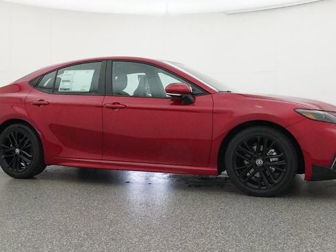 New 2026 Toyota Camry SE FWD image 28