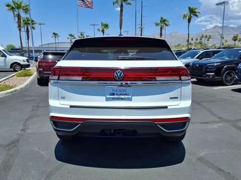 Used 2024 Volkswagen Atlas Cross Sport SE AWD/4WD image 12