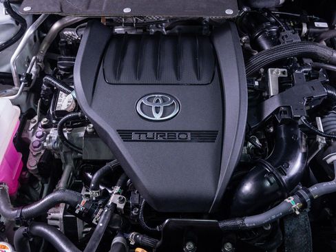 Used 2023 Toyota Highlander Platinum AWD/4WD image 7