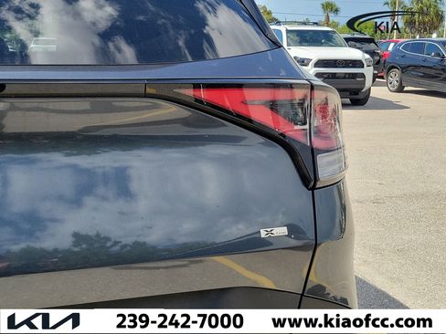 Certified 2023 Kia Sportage X-Line w/ X-Line Premium Package AWD/4WD image 11