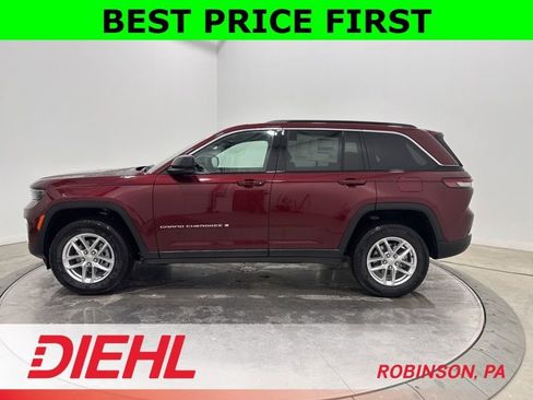 New 2026 Jeep Grand Cherokee Laredo X AWD/4WD image 4