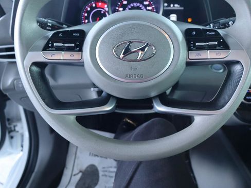 Used 2021 Hyundai Elantra SEL FWD image 21