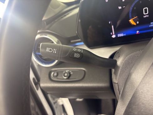 Used 2025 Chevrolet Trax LT w/ Driver Confidence Package FWD image 10