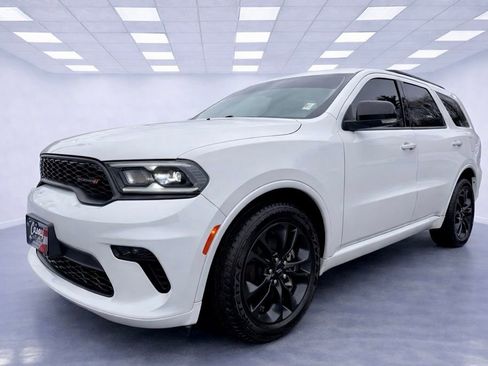 Used 2021 Dodge Durango GT image 3