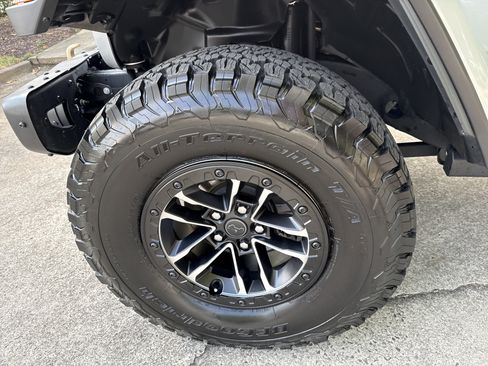 Used 2023 Jeep Wrangler Unlimited Rubicon 392 w/ Trailer Tow Package AWD/4WD image 13