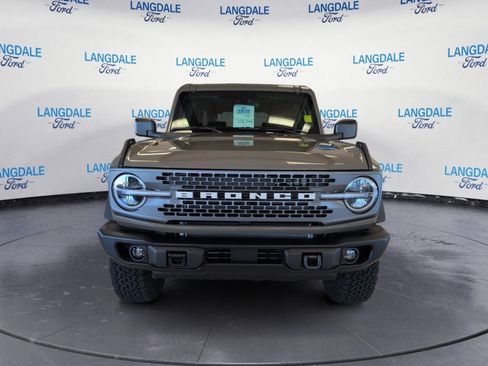 New 2025 Ford Bronco Badlands image 11
