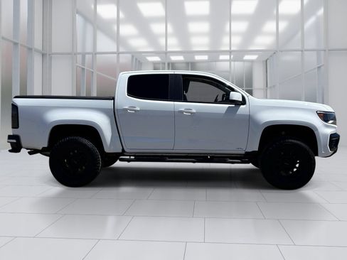 Used 2021 Chevrolet Colorado W/T w/ Custom Special Edition RWD image 7