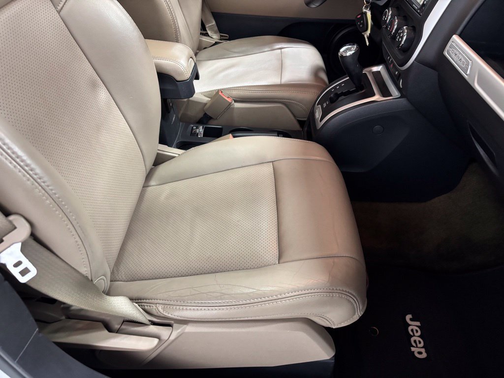 Used 2016 Jeep Compass High Altitude AWD/4WD image 55