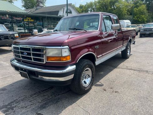 Used 1996 Ford F150 XL AWD/4WD image 2