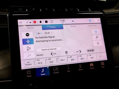 Used 2023 Jeep Grand Cherokee L Limited w/ Trailer Tow Group (B) AWD/4WD image 4