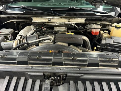 Used 2020 Chevrolet Silverado 3500 LTZ w/ LTZ Premium Package image 51