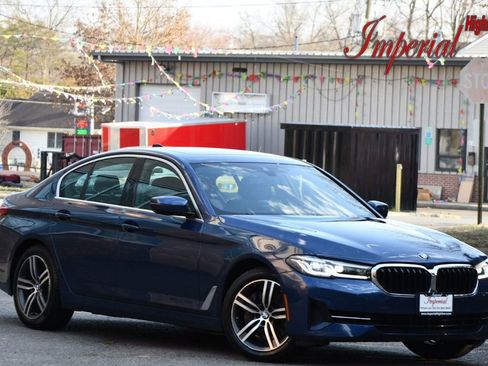 Used 2021 BMW 540i xDrive 540i xDrive w/ Luxury Seating Package image 1