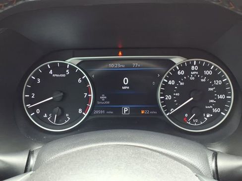 Used 2022 Nissan Sentra SR w/ Midnight Edition FWD image 24