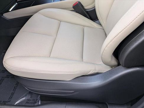 New 2025 Lincoln Corsair Grand Touring image 4