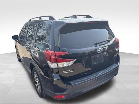 Used 2021 Subaru Forester Premium w/ Popular Package #1 AWD/4WD image 15