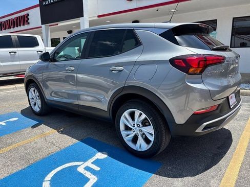 Used 2024 Buick Encore GX Preferred w/ Comfort Package AWD/4WD image 4