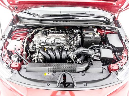 Used 2022 Toyota Corolla LE image 40