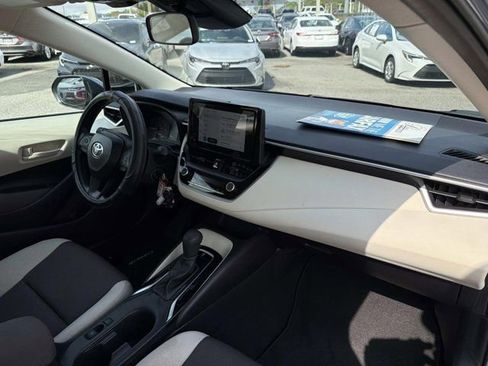 Certified 2025 Toyota Corolla LE image 16