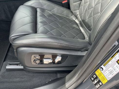 Certified 2024 BMW X5 M60i w/ Executive Package AWD/4WD image 28