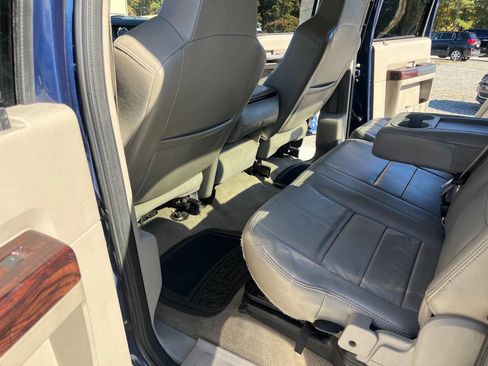 Used 2008 Ford F250 Lariat image 35