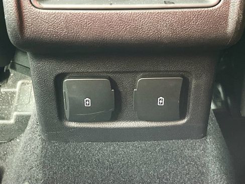 Used 2023 Lincoln Corsair Reserve w/ Equipment Group 202A AWD/4WD image 27
