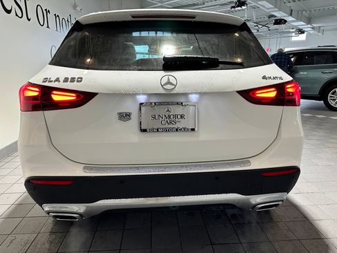 New 2026 Mercedes-Benz GLA 250 4MATIC image 5