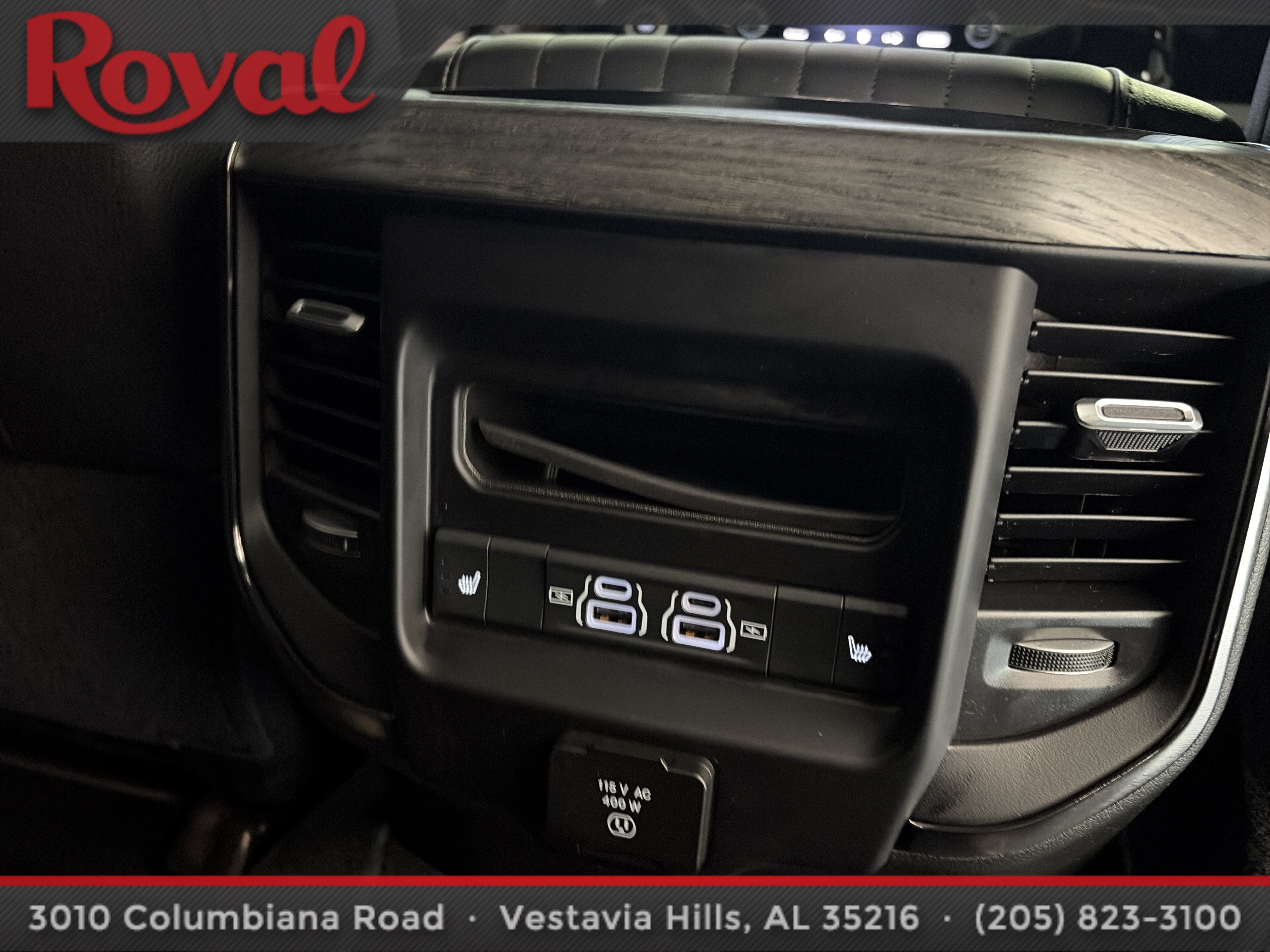 Used 2026 RAM 2500 Limited AWD/4WD image 16