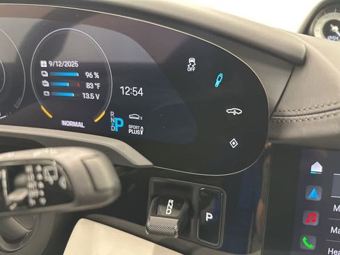 Used 2024 Porsche Taycan GTS image 30