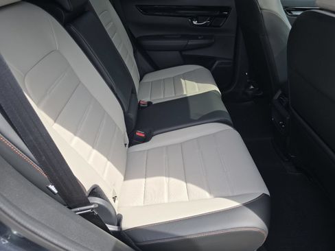 Used 2025 Honda CR-V Sport Touring image 23