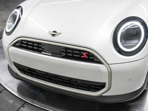 New 2026 MINI Cooper S image 17