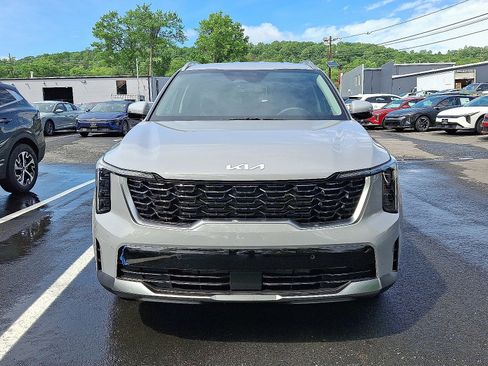 New 2026 Kia Sorento S image 2