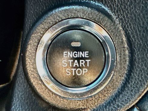 Used 2022 Subaru Outback Limited AWD/4WD image 19
