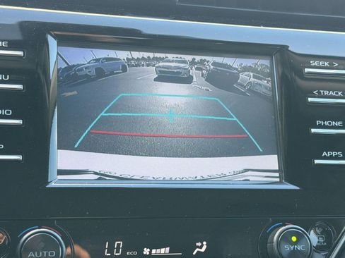 Used 2019 Toyota Camry LE FWD image 22