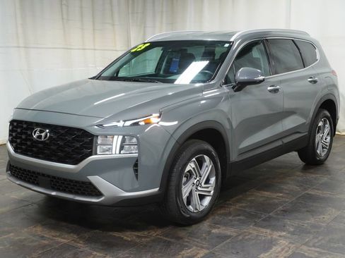 Used 2023 Hyundai Santa Fe SEL image 2