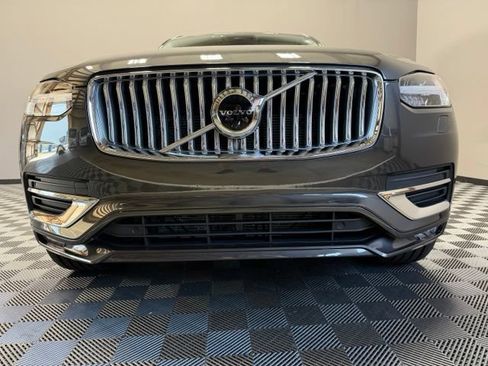 Used 2023 Volvo XC90 B6 Plus w/ Protection Package Premier AWD/4WD image 3