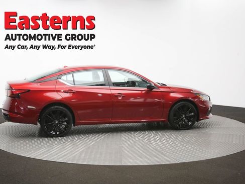 Used 2022 Nissan Altima 2.5 SR AWD/4WD image 44