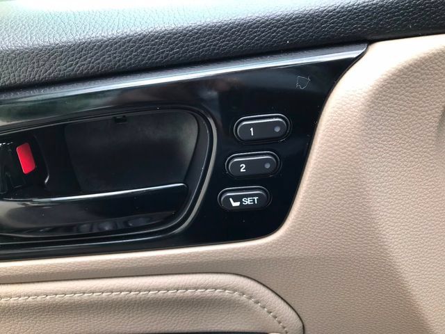 Used 2020 Honda Odyssey Elite image 31