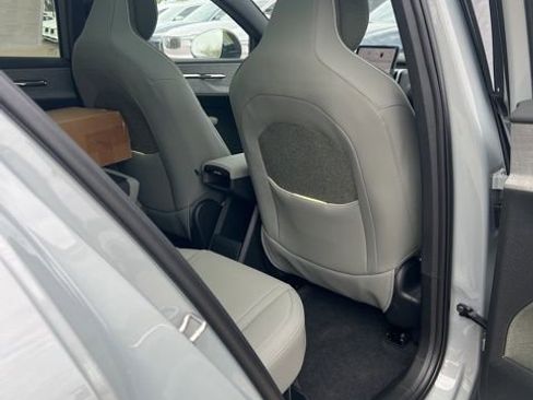 New 2026 Volvo EX30 Cross Country Ultra image 28