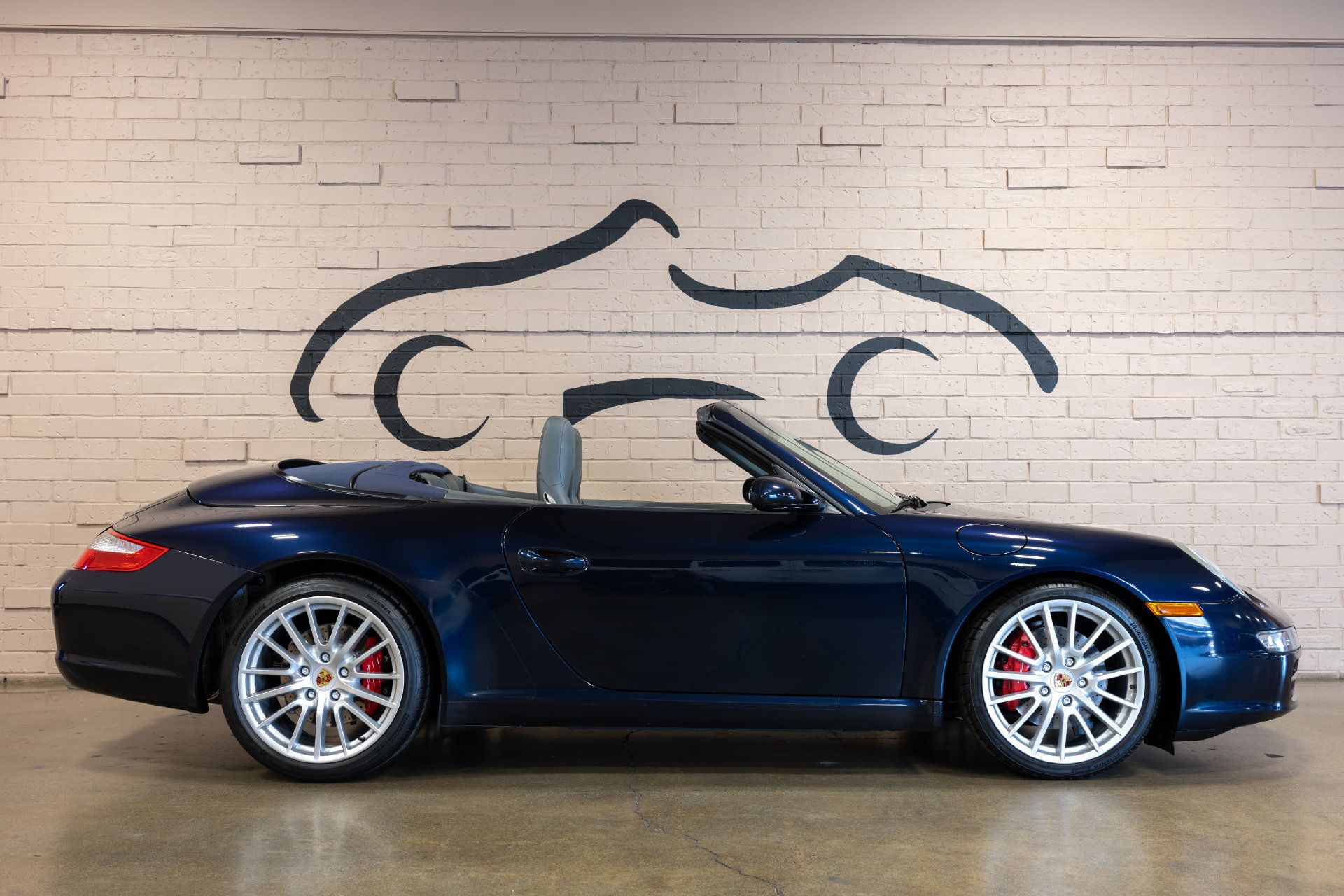 Used 2006 Porsche 911 Carrera S RWD image 5