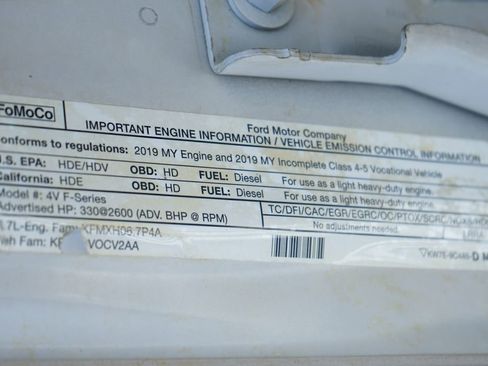 Used 2019 Ford F550 2WD Crew Cab Super Duty image 14