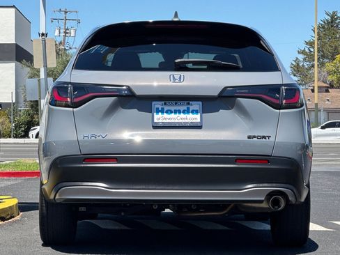 Used 2024 Honda HR-V Sport image 10