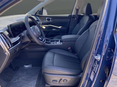 New 2025 Kia Sorento X-Line EX