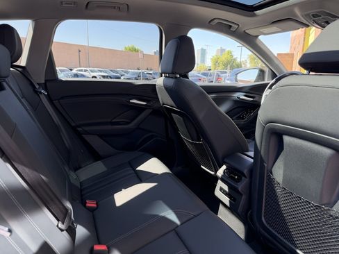 Used 2025 Audi Q6 e-tron Premium w/ Convenience Package RWD image 42
