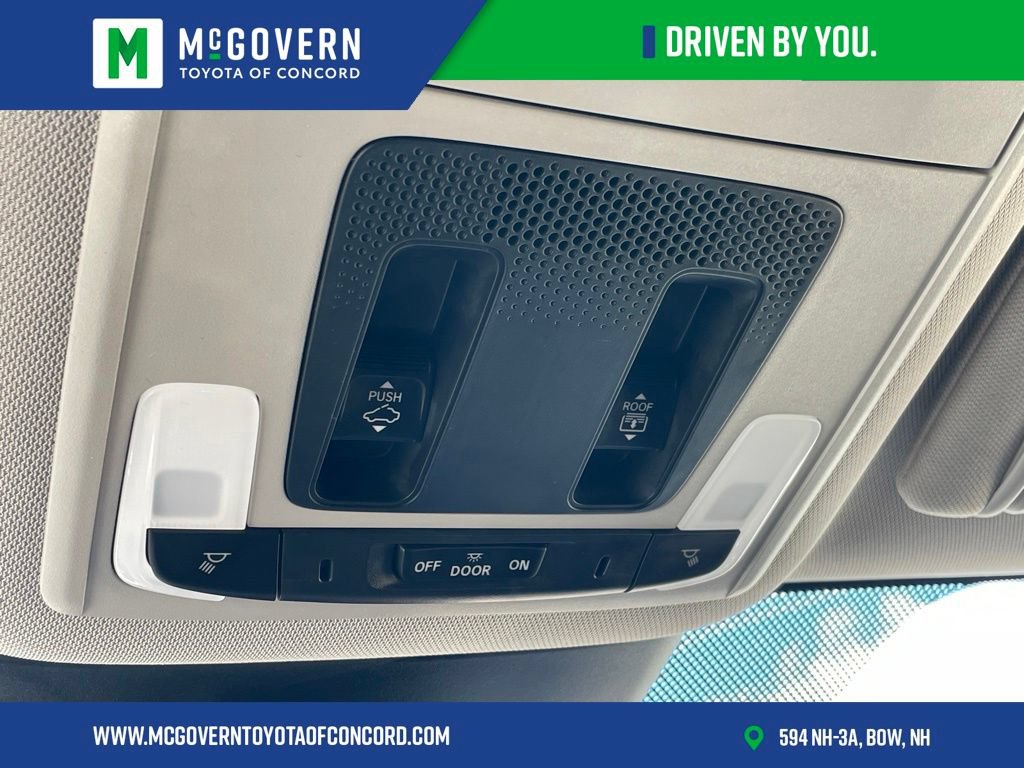 Used 2025 Honda Pilot Elite image 27