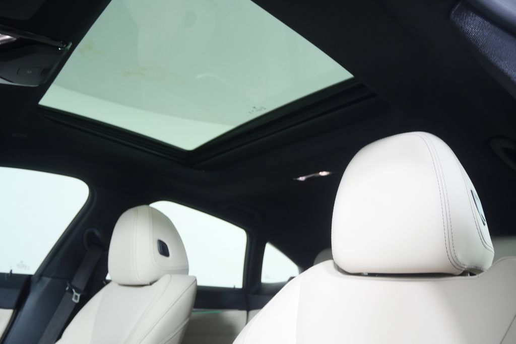 Certified 2023 BMW i4 eDrive40 w/ M Sport Package RWD image 11