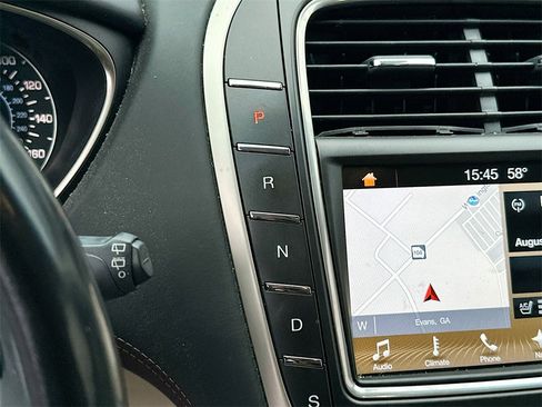 Used 2017 Lincoln MKX Black Label w/ Lincoln MKX Climate Package image 22