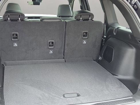 New 2026 Jeep Grand Cherokee Limited w/ Luxury Tech Group II image 8